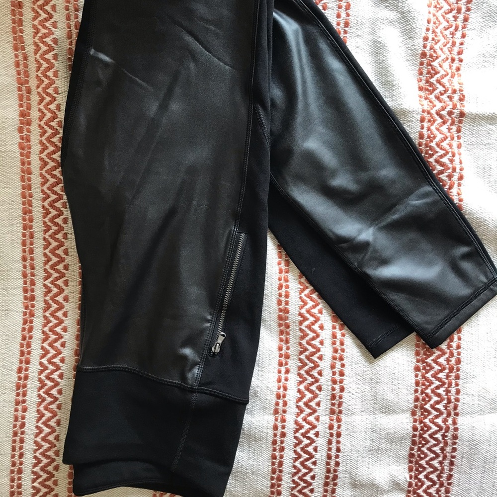 PERFECT faux LEATHER leggings